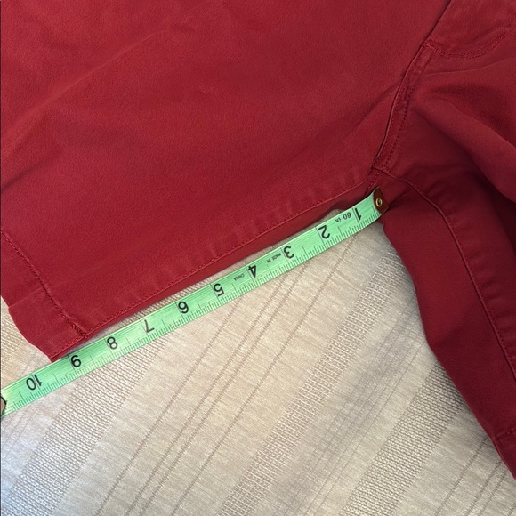 GAP Garnet Red Flat Front Chino Shorts - Picture 4 of 4